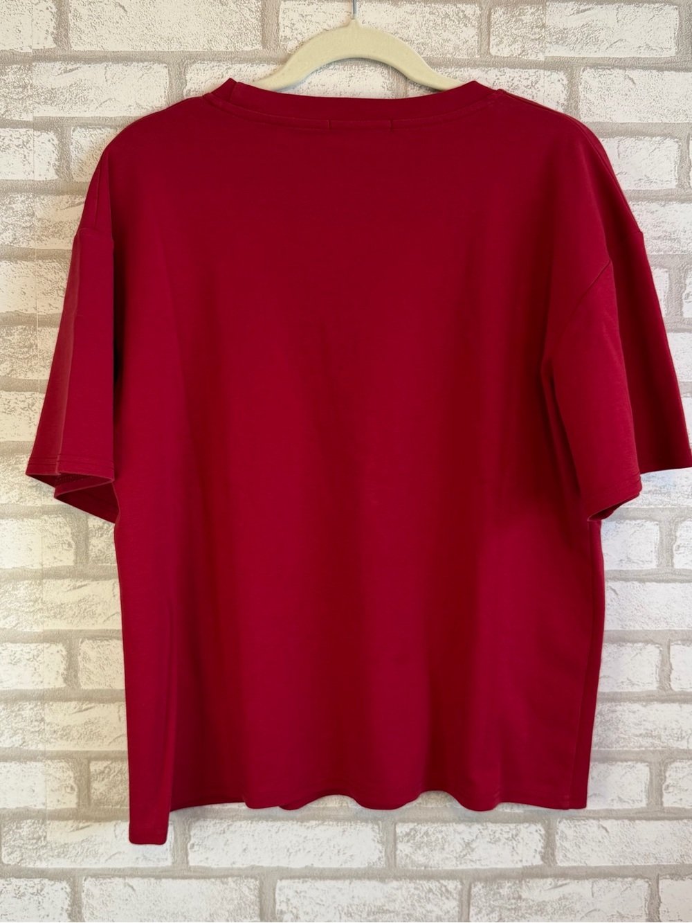 Gucci Red Logo T-Shirt Women’s Large Short Sleeve Designer Luxury Tee Top Casual - Picture 3 of 8